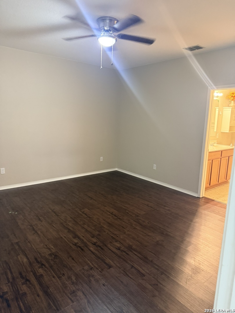 127 Hidden Knoll Schertz TX 78154