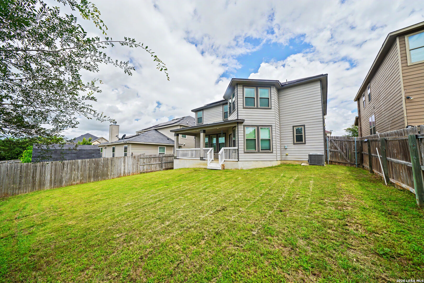9406 Copperway Converse TX 78109