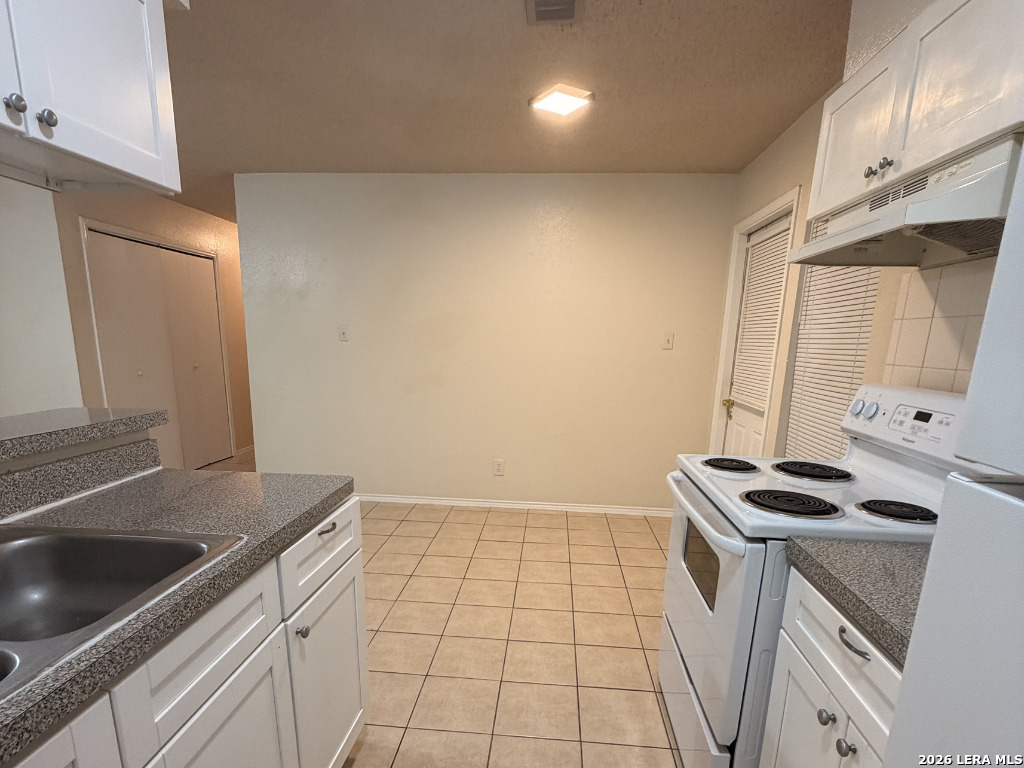 810 W Olmos San Antonio TX 78212