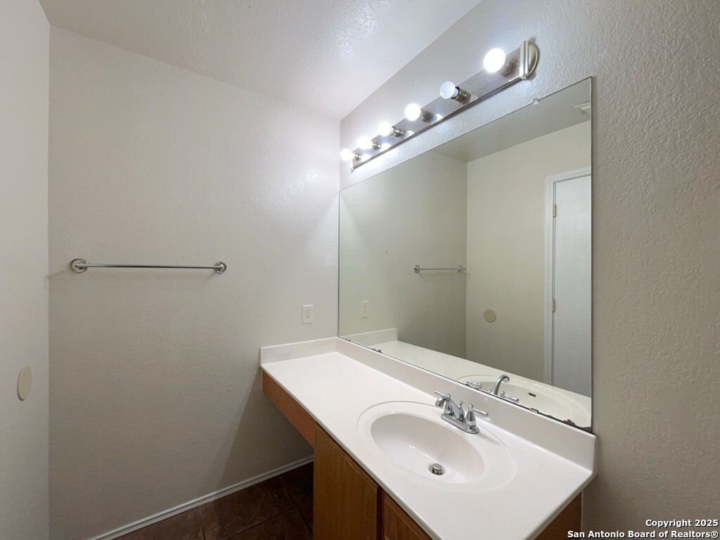 11006 Stagwood Pass San Antonio TX 78254