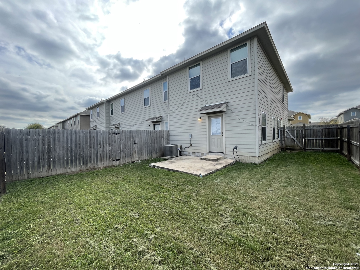 16828 Dancing Ava Selma TX 78154