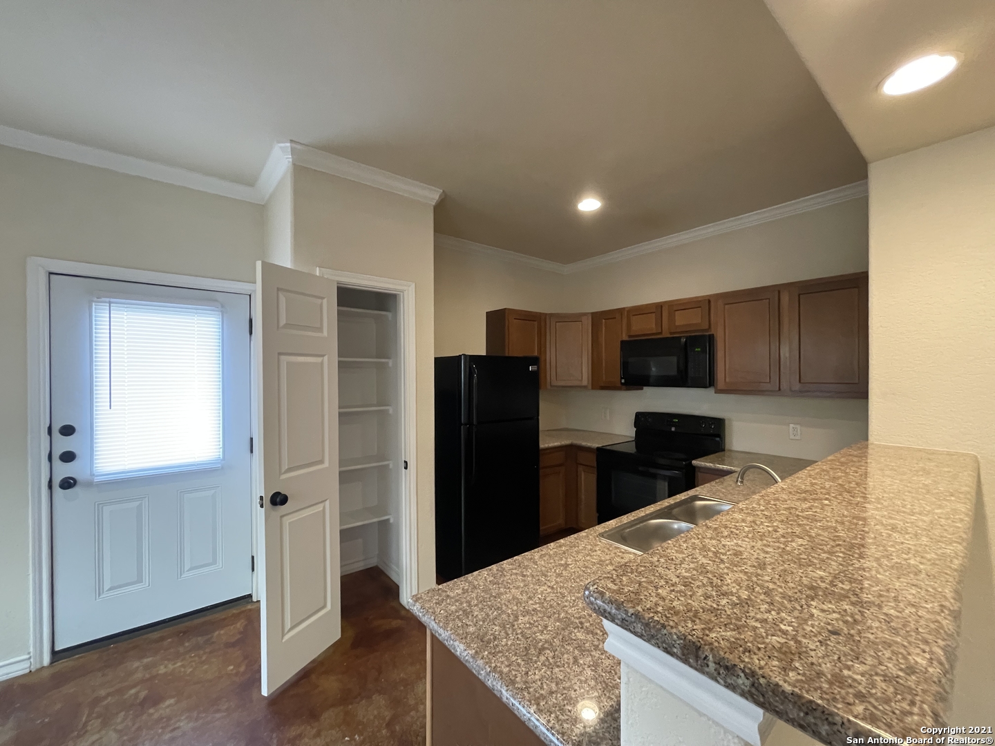 16828 Dancing Ava Selma TX 78154