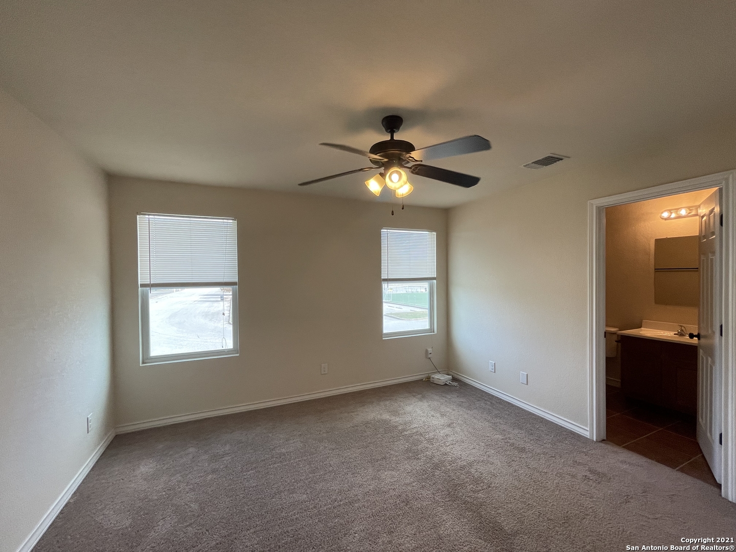 16828 Dancing Ava Selma TX 78154