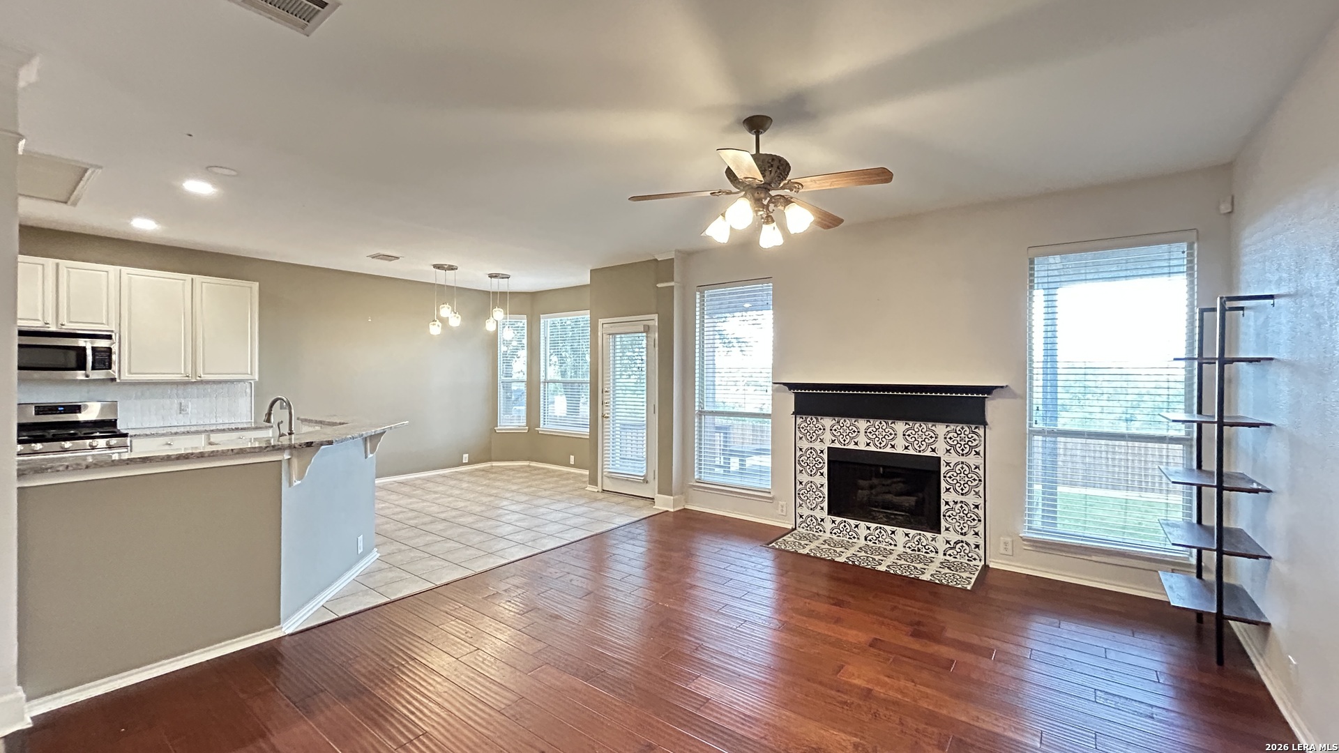 21227 Rio Sabinal San Antonio TX 78259