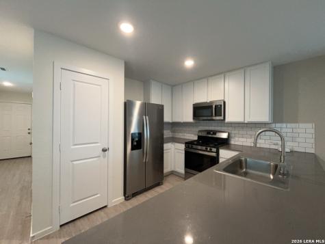7611 Aston Cross San Antonio TX 78253