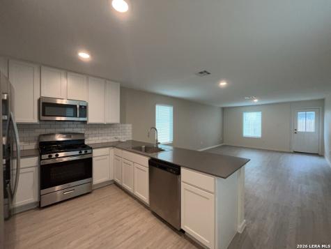 7611 Aston Cross San Antonio TX 78253