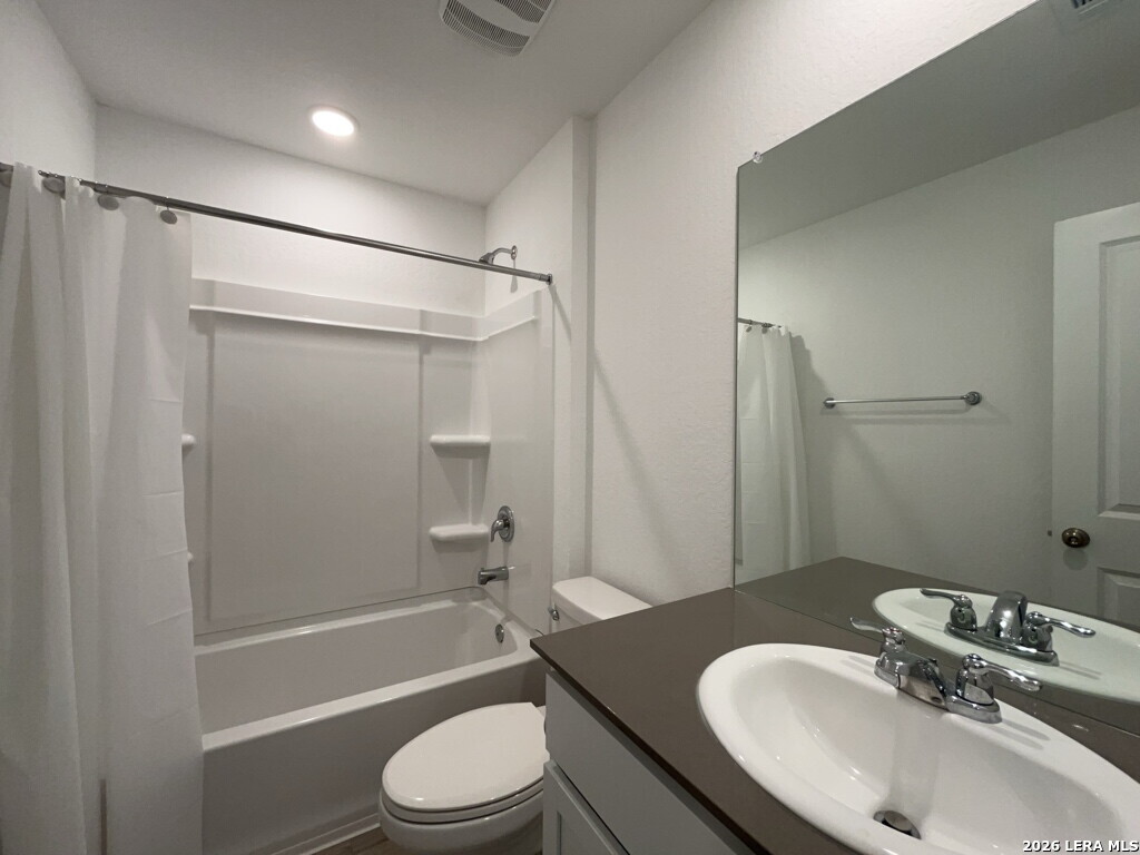 7611 Aston Cross San Antonio TX 78253