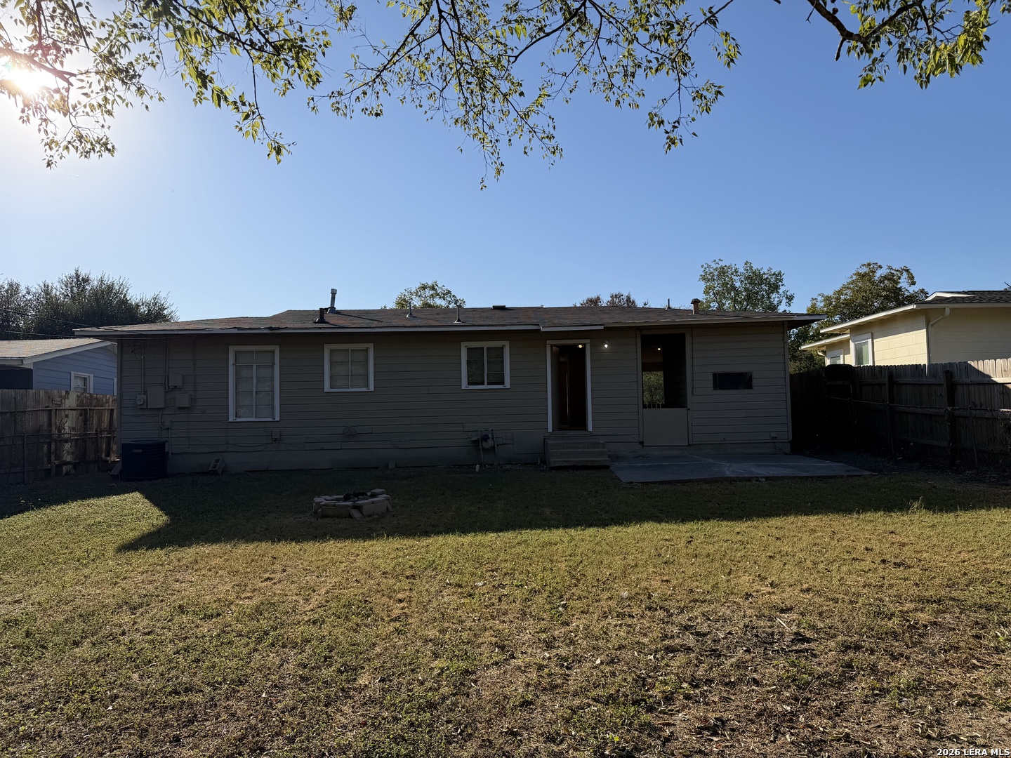 647 Sumner Drive San Antonio TX 78209