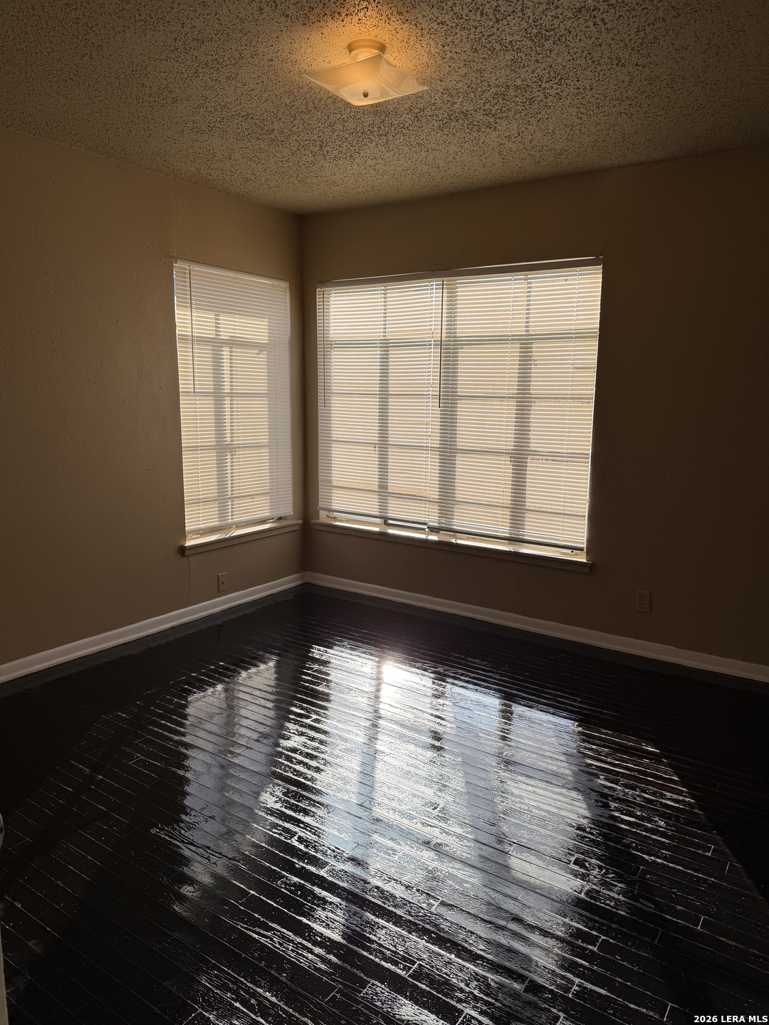 647 Sumner Drive San Antonio TX 78209