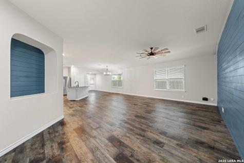 148 Sage Sparrow San Antonio TX 78253