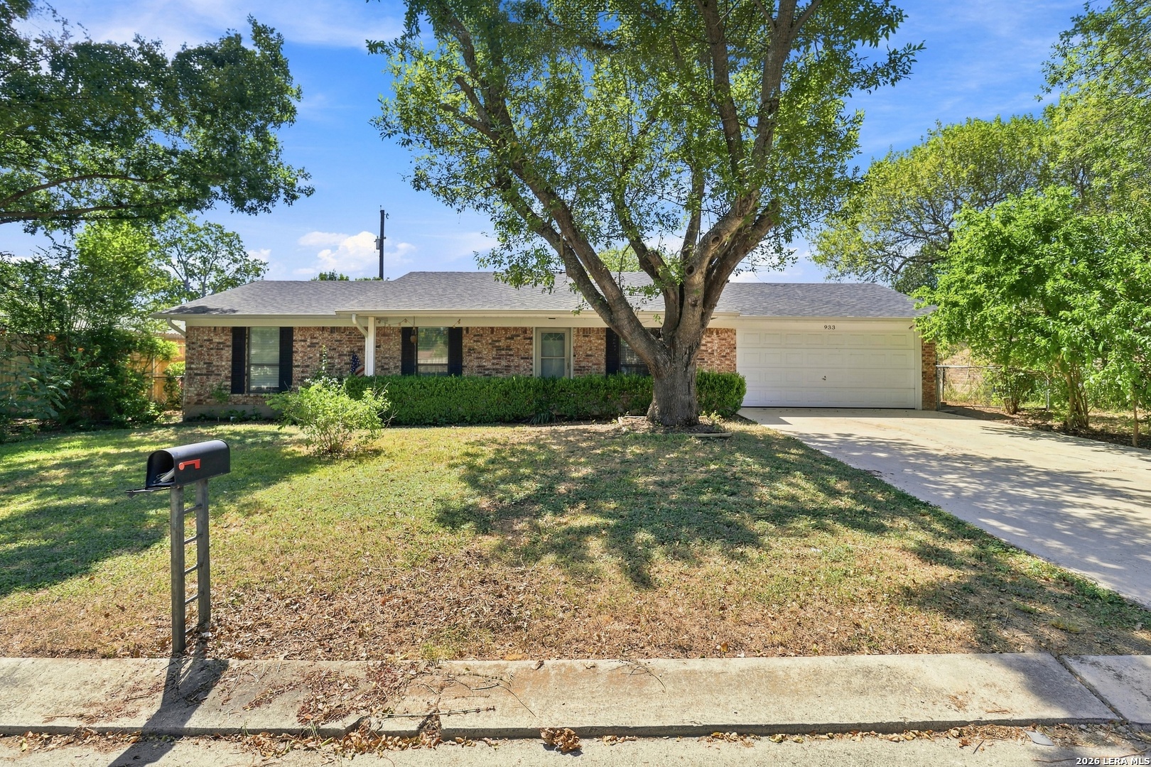 933 Lazy Trail New Braunfels TX 78130