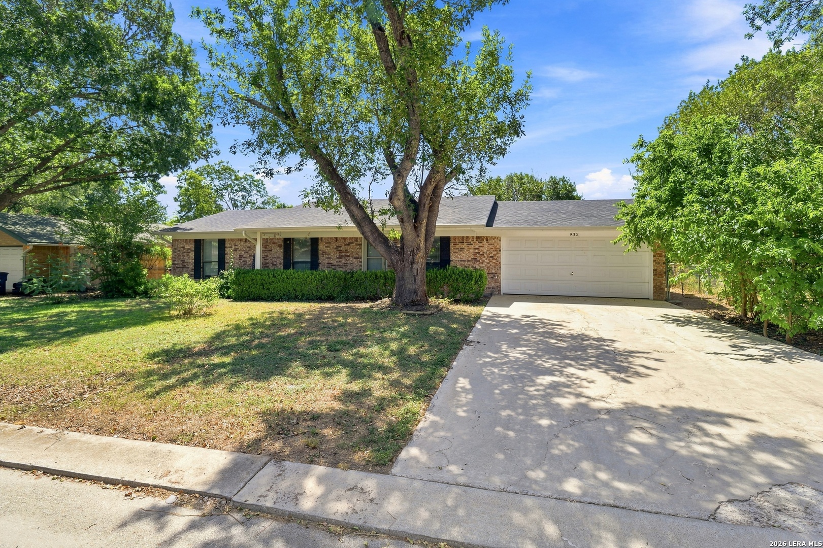 933 Lazy Trail New Braunfels TX 78130