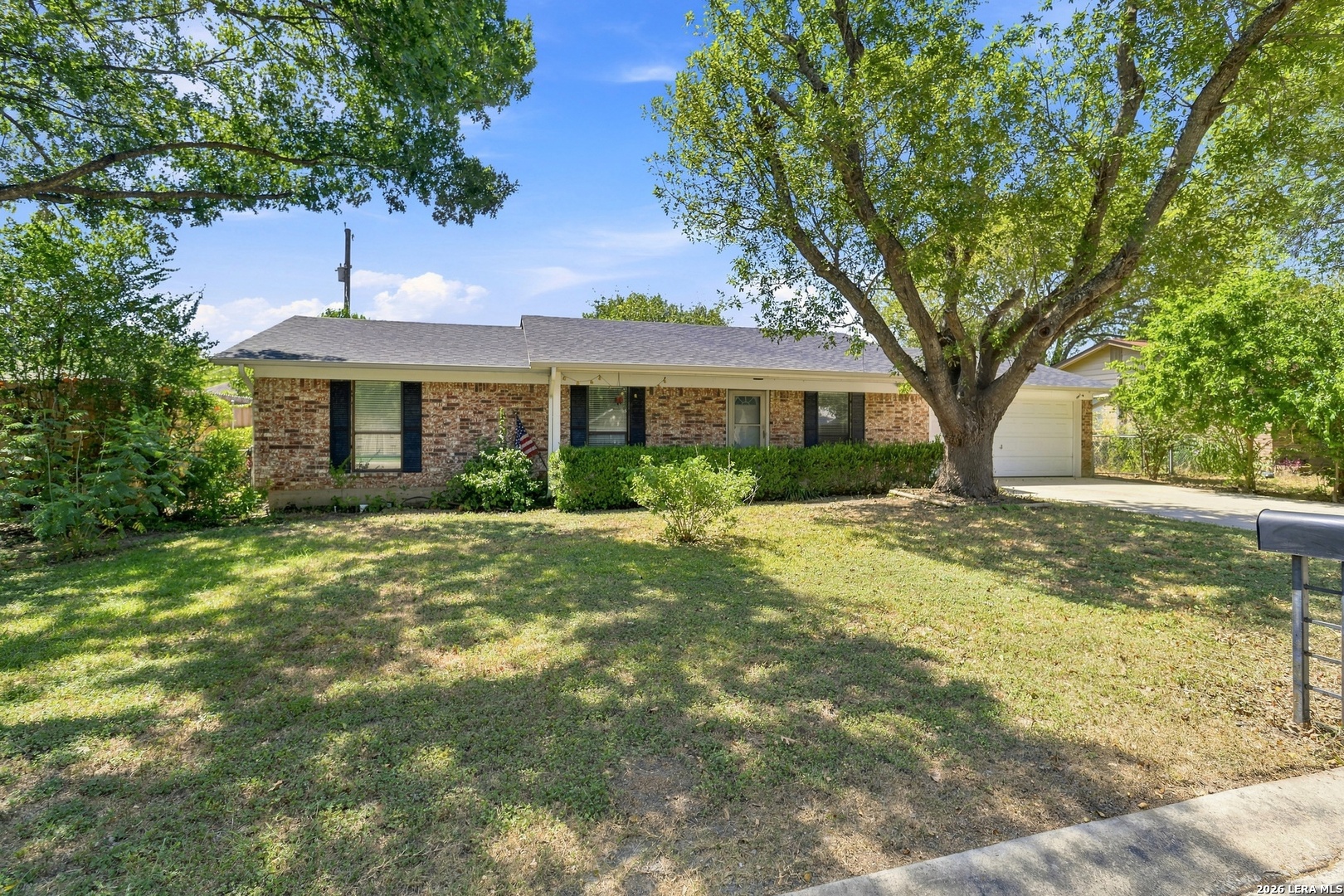 933 Lazy Trail New Braunfels TX 78130