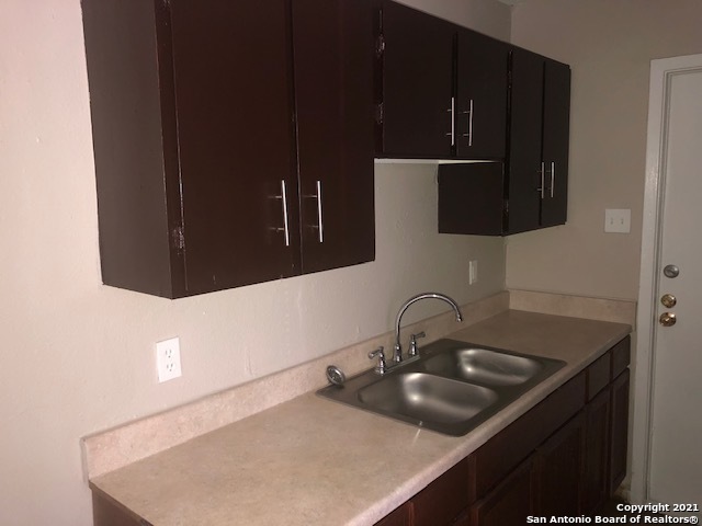 5418 Indian Pipe Street San Antonio TX 78242