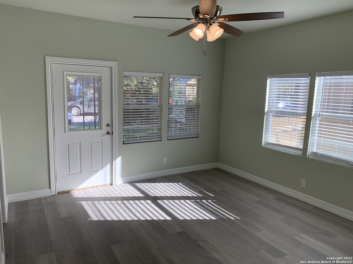 2122 San Luis Street San Antonio TX 78207