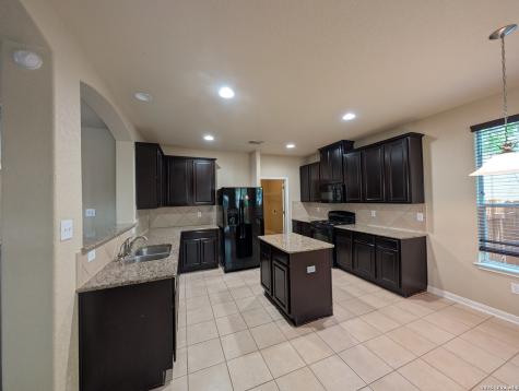10730 Axis Crossing San Antonio TX 78245