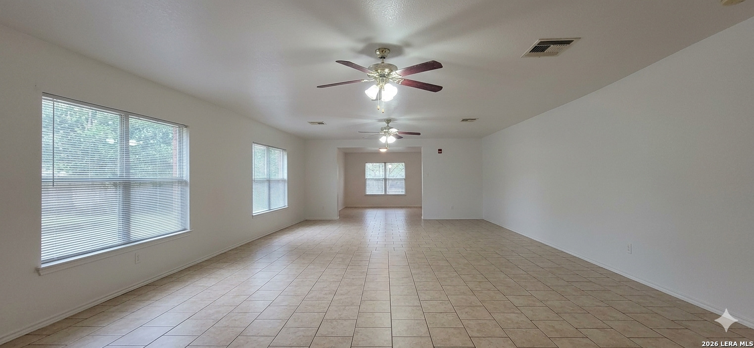 5715 Lovett Oaks San Antonio TX 78218
