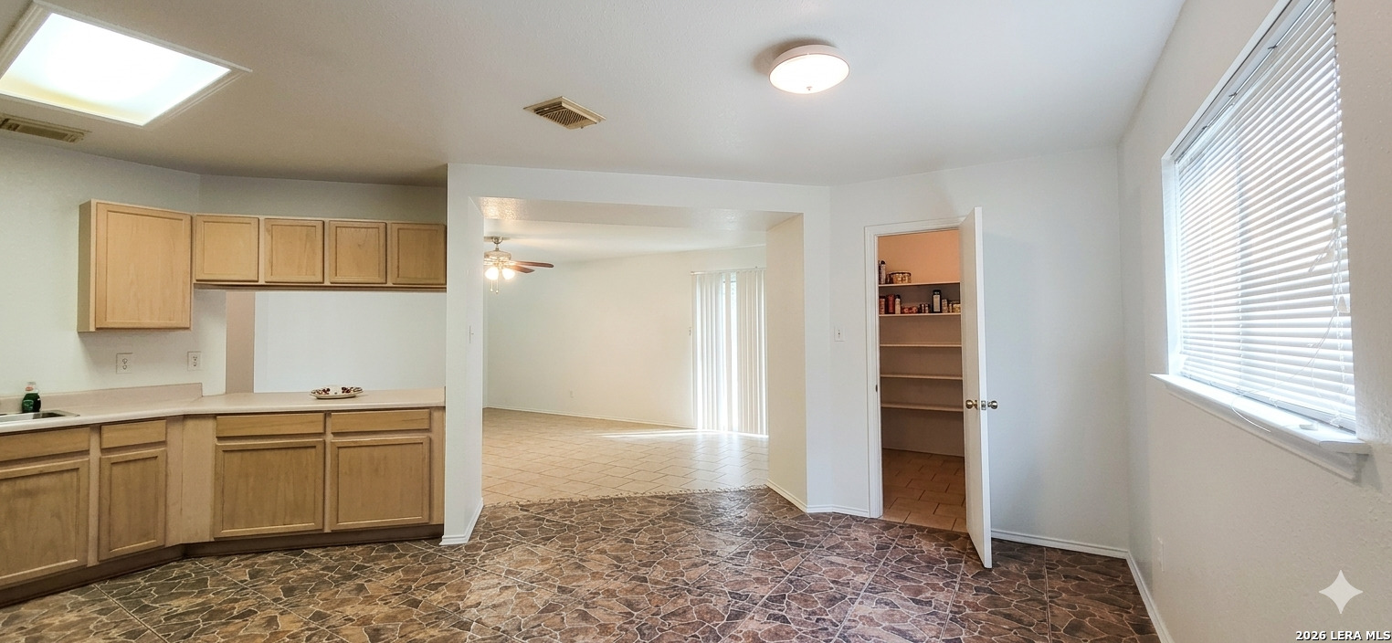 5715 Lovett Oaks San Antonio TX 78218