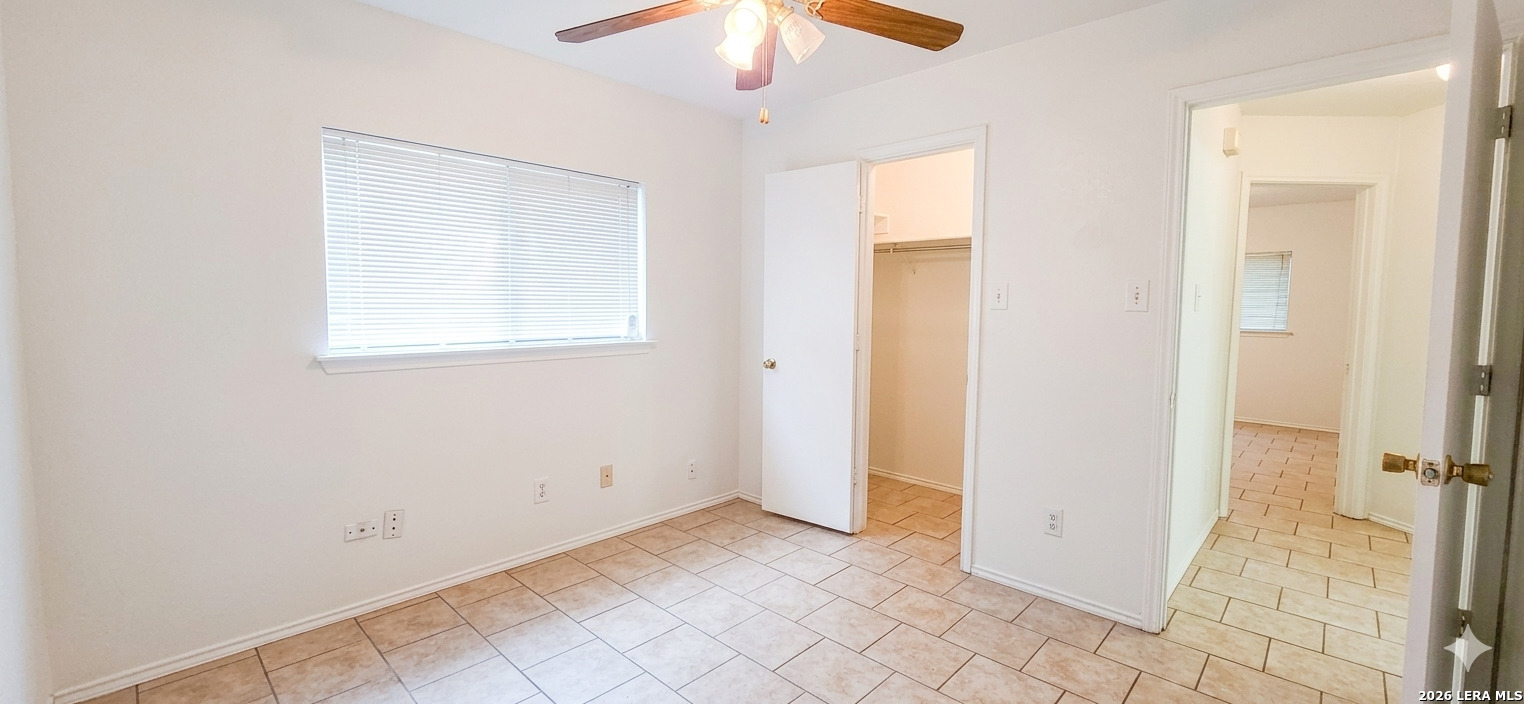 5715 Lovett Oaks San Antonio TX 78218