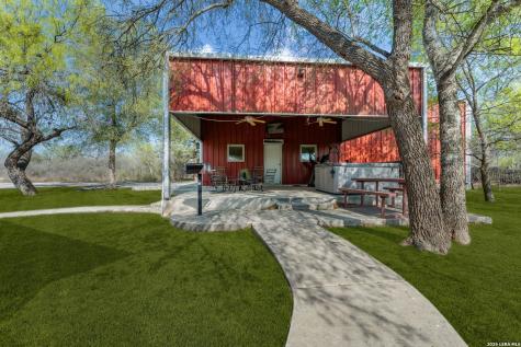 360 Private Road 4619 Castroville TX 78009