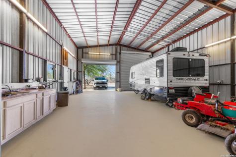 360 Private Road 4619 Castroville TX 78009