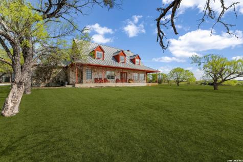 360 Private Road 4619 Castroville TX 78009