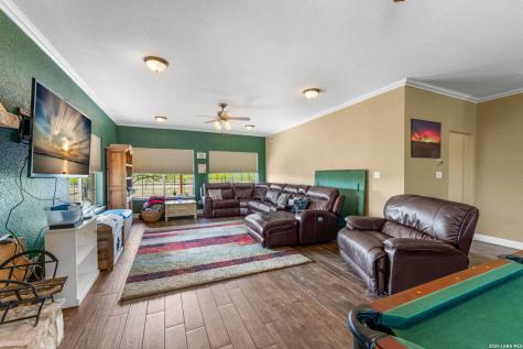 360 Private Road 4619 Castroville TX 78009