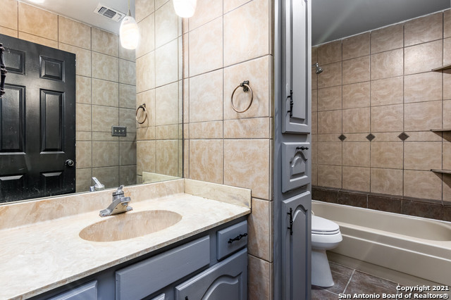 11843 Braesview San Antonio TX 78213