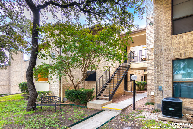 11843 Braesview San Antonio TX 78213