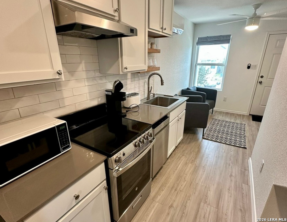 7021 Elm Cove San Antonio TX 78244