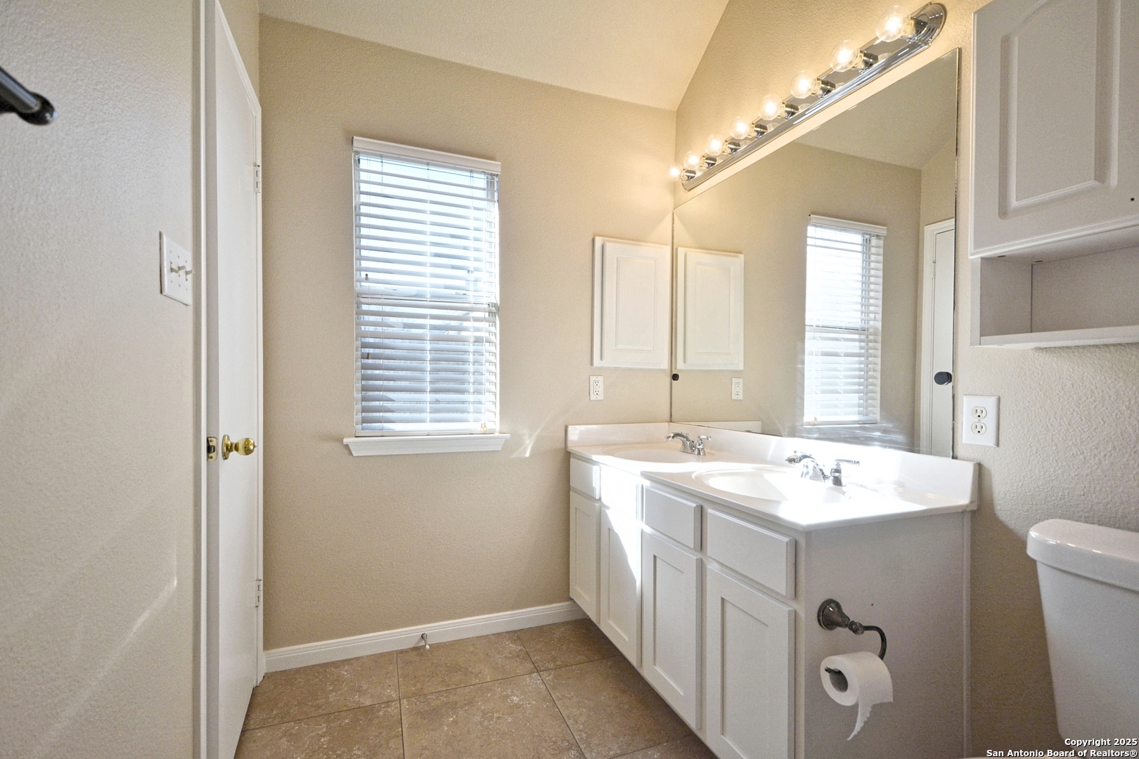 2119 Hidden Meadow New Braunfels TX 78130