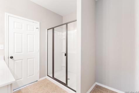 1443 Kedros San Antonio TX 78245