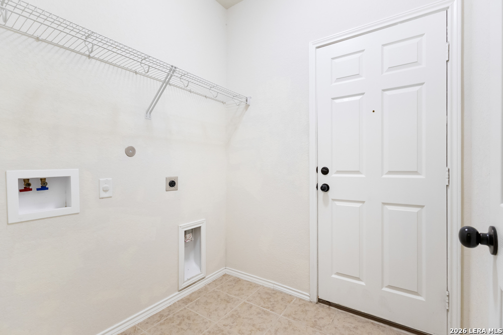 1443 Kedros San Antonio TX 78245