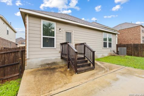 1443 Kedros San Antonio TX 78245