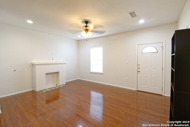728 E Myrtle Street San Antonio TX 78212