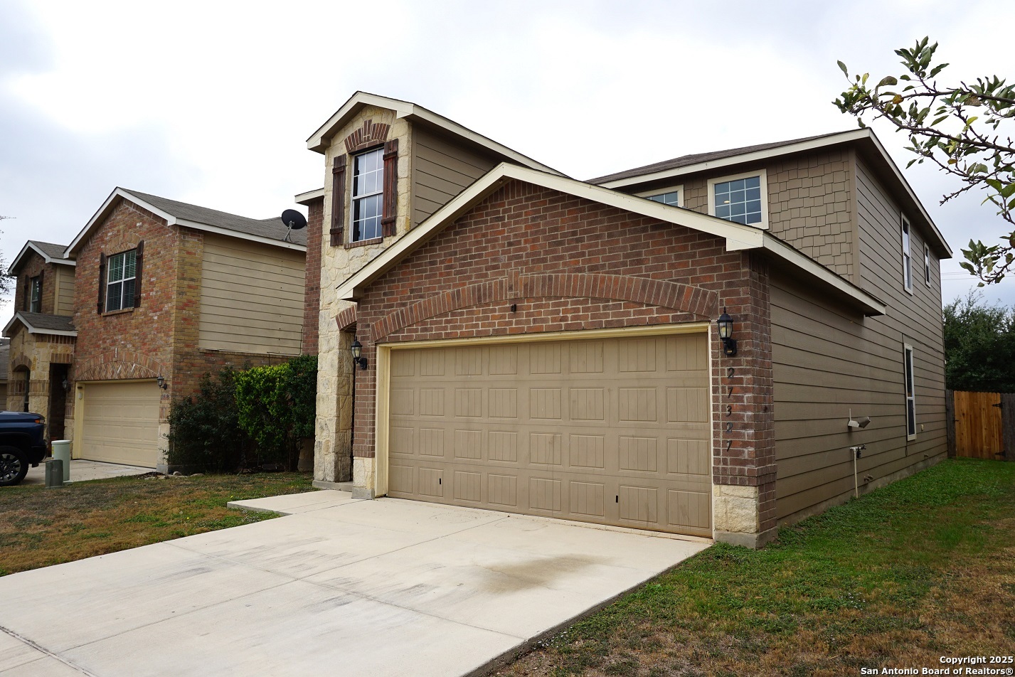 27327 Lasso Bend San Antonio TX 78260
