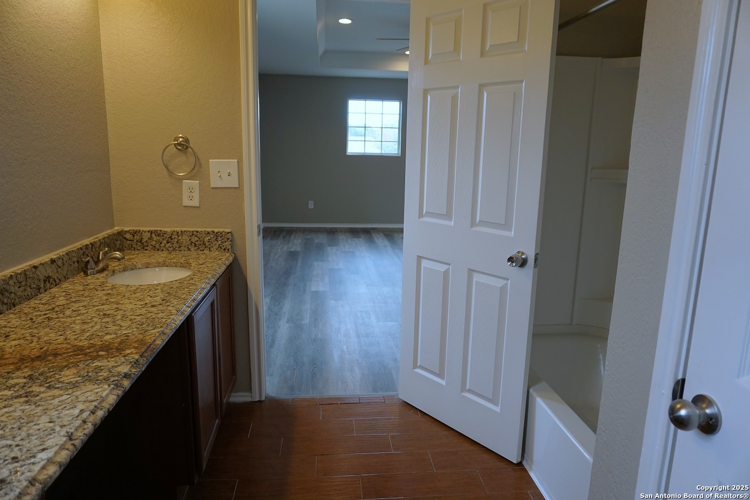 27327 Lasso Bend San Antonio TX 78260