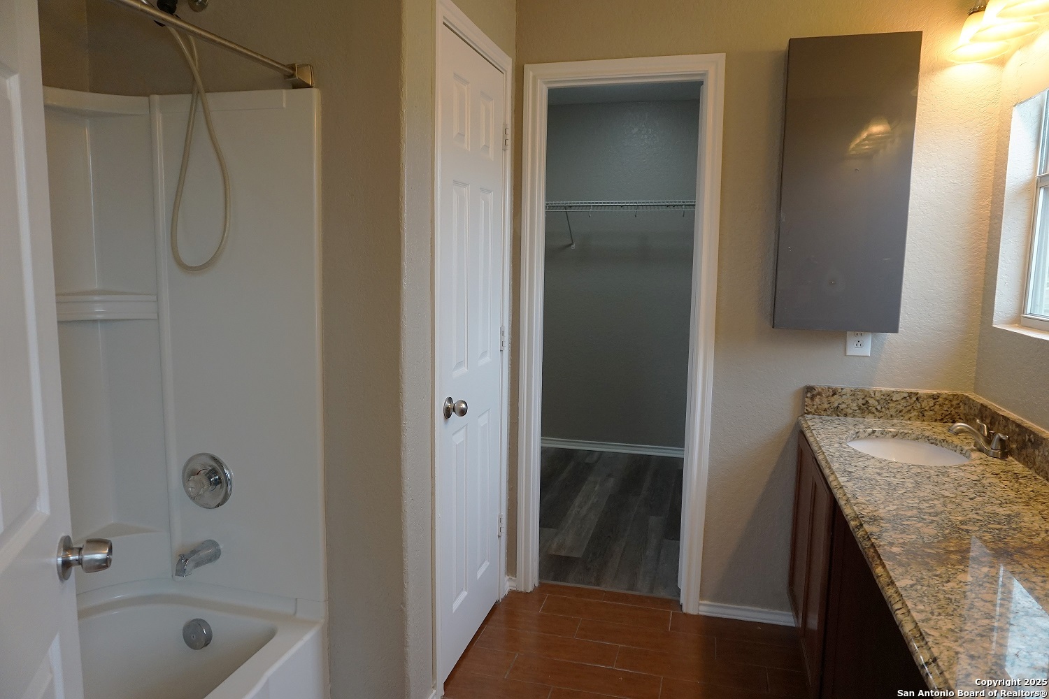 27327 Lasso Bend San Antonio TX 78260