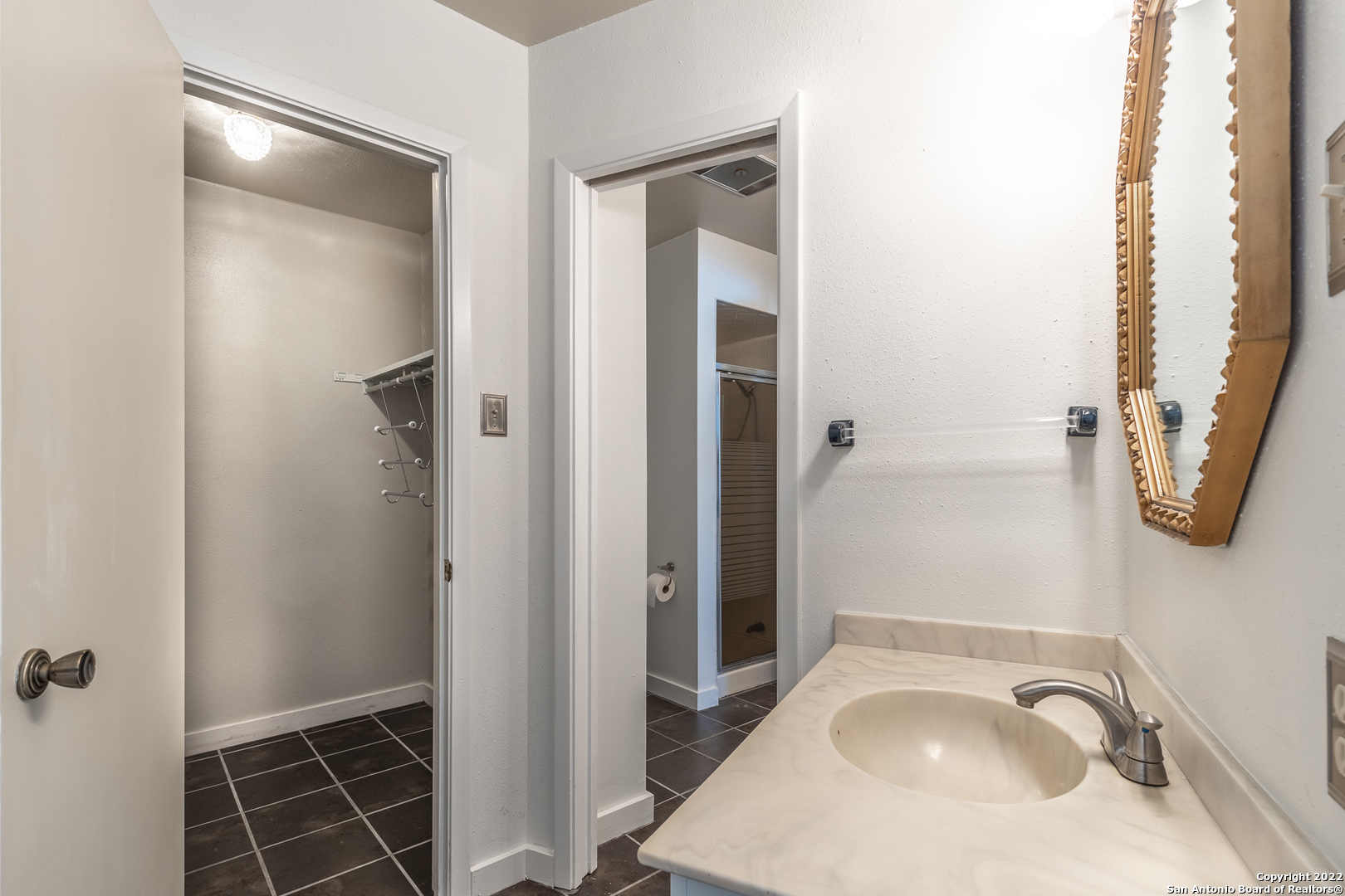 6746 Crown Ridge San Antonio TX 78239