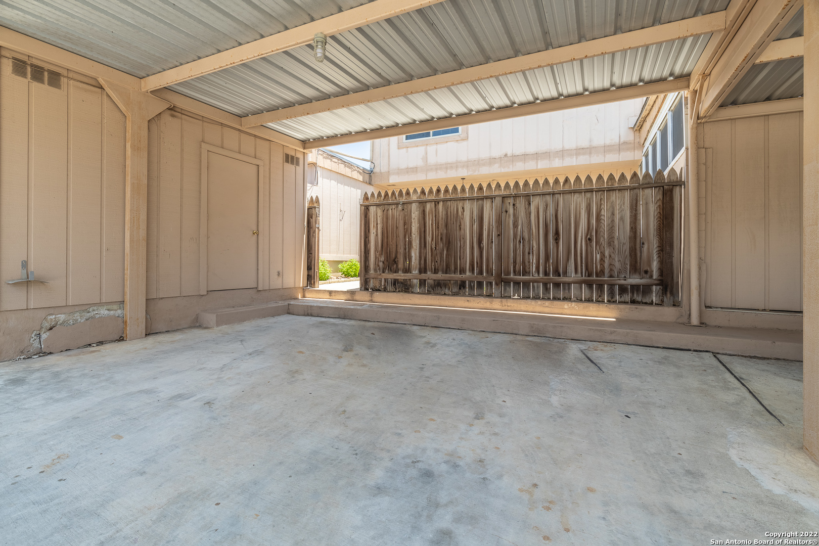 6746 Crown Ridge San Antonio TX 78239