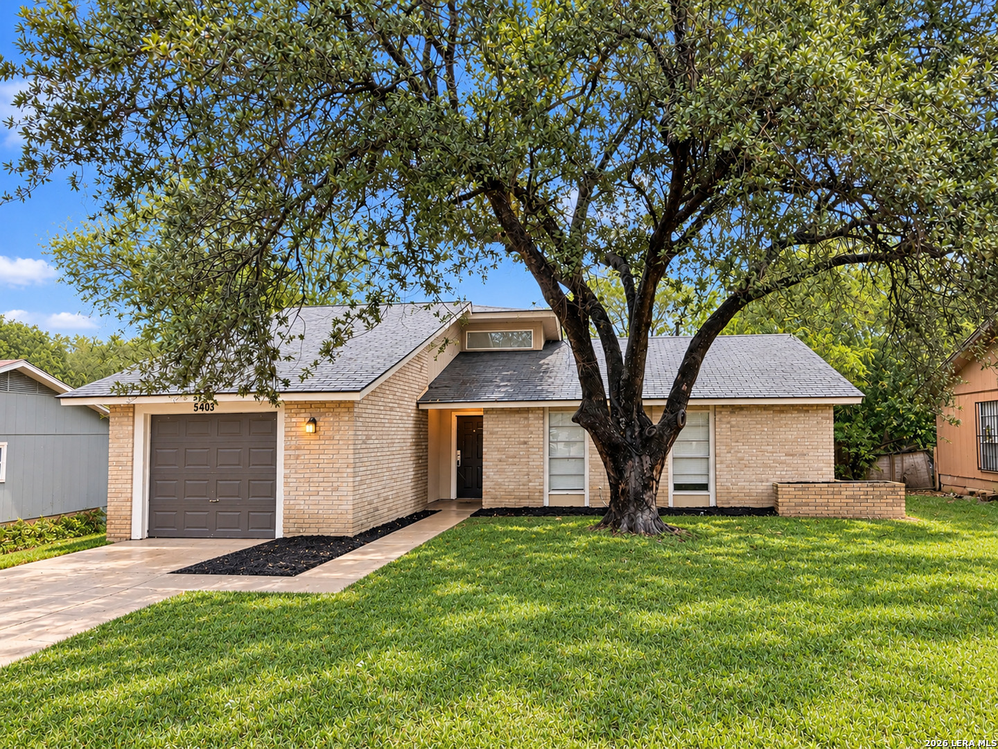 5403 Encanta Street San Antonio TX 78233