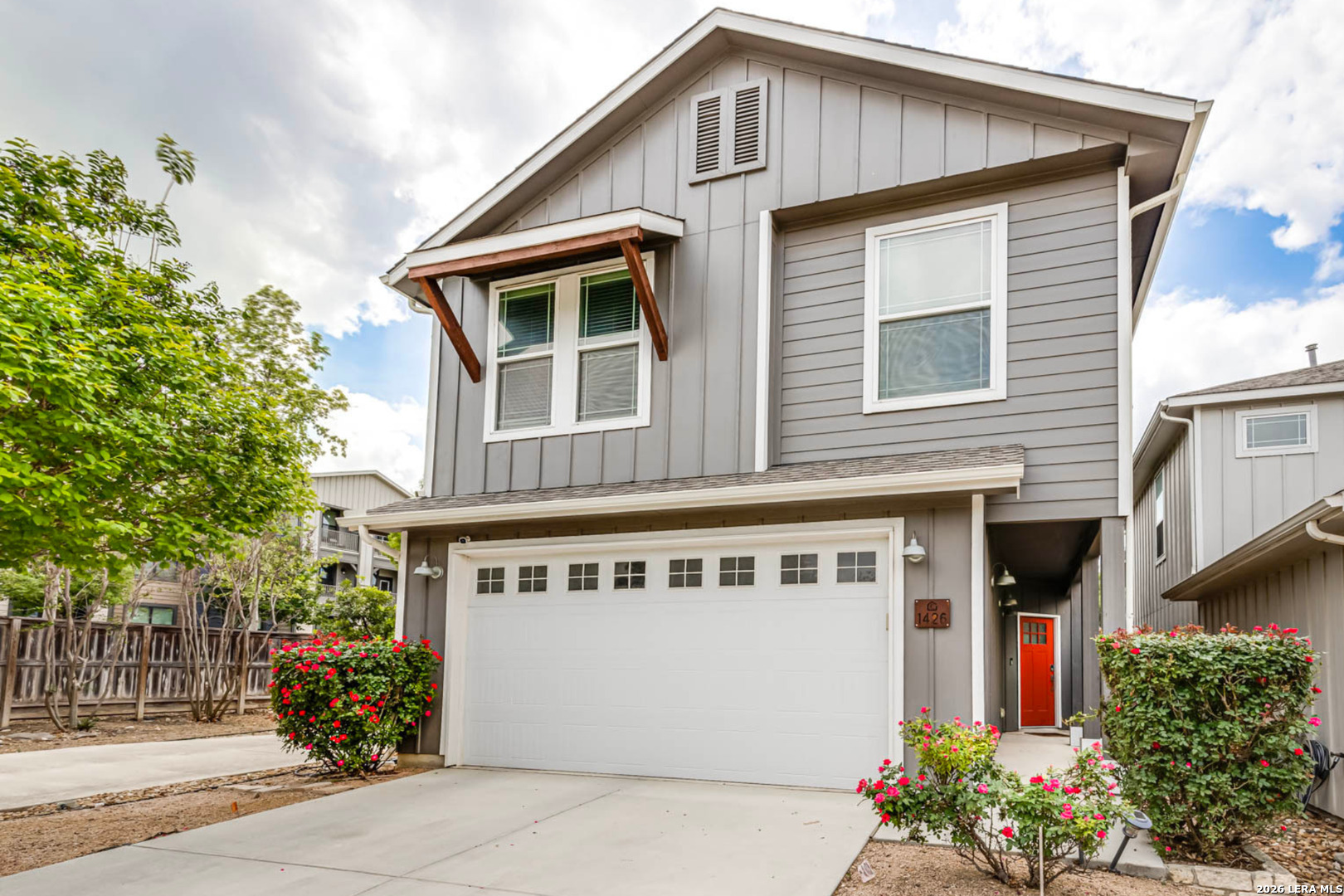 1426 E Sandalwood San Antonio TX 78209