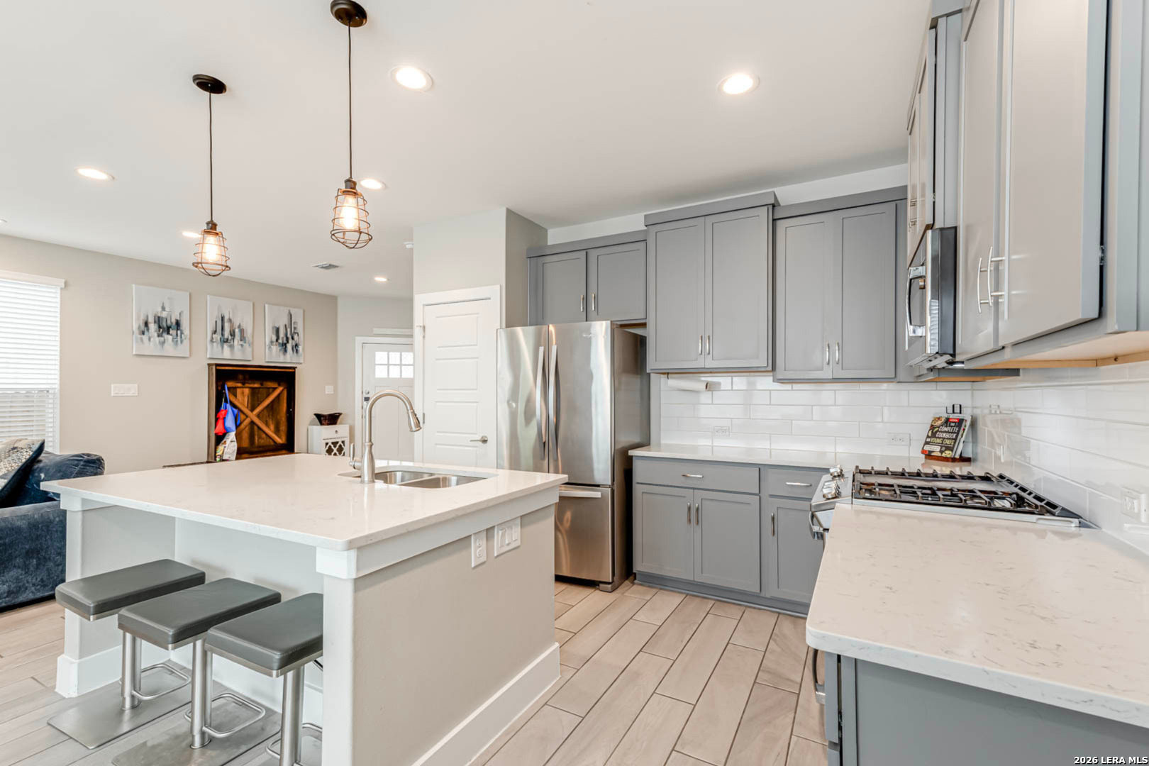 1426 E Sandalwood San Antonio TX 78209