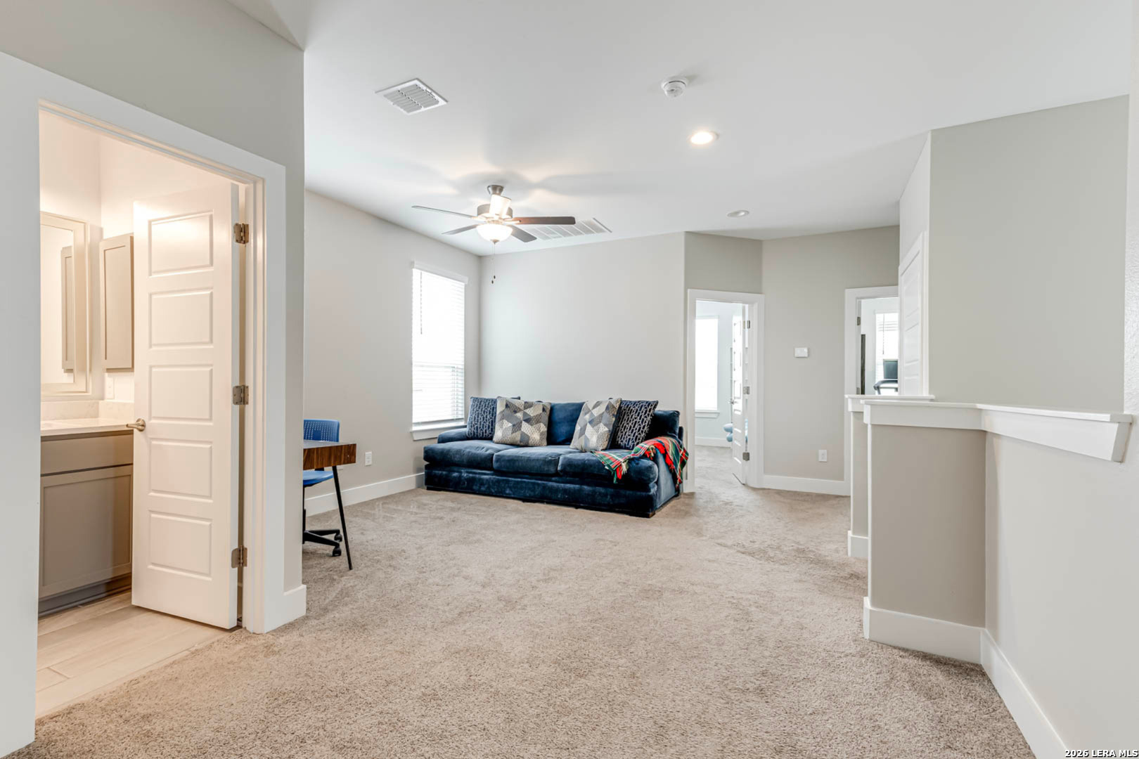 1426 E Sandalwood San Antonio TX 78209