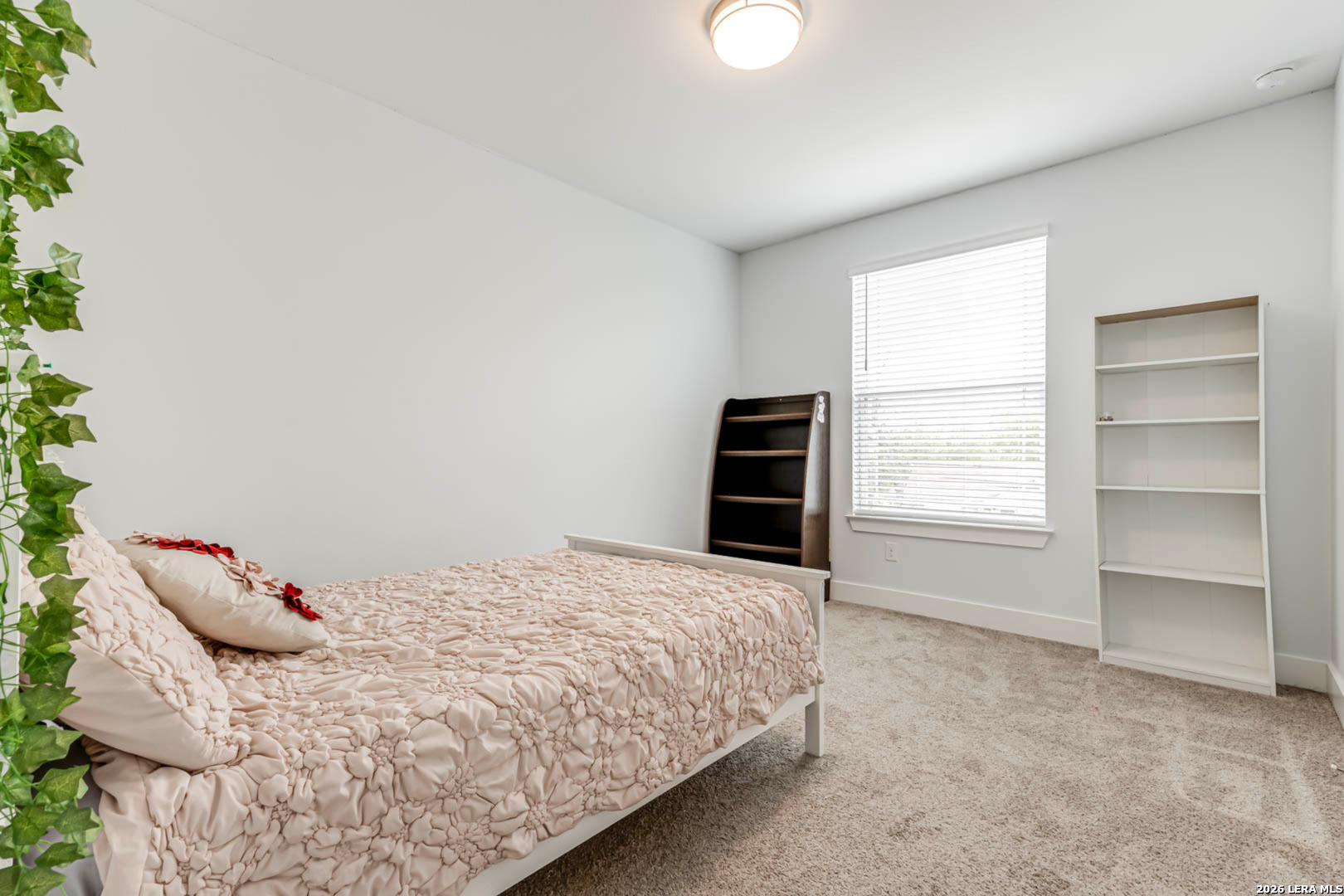 1426 E Sandalwood San Antonio TX 78209