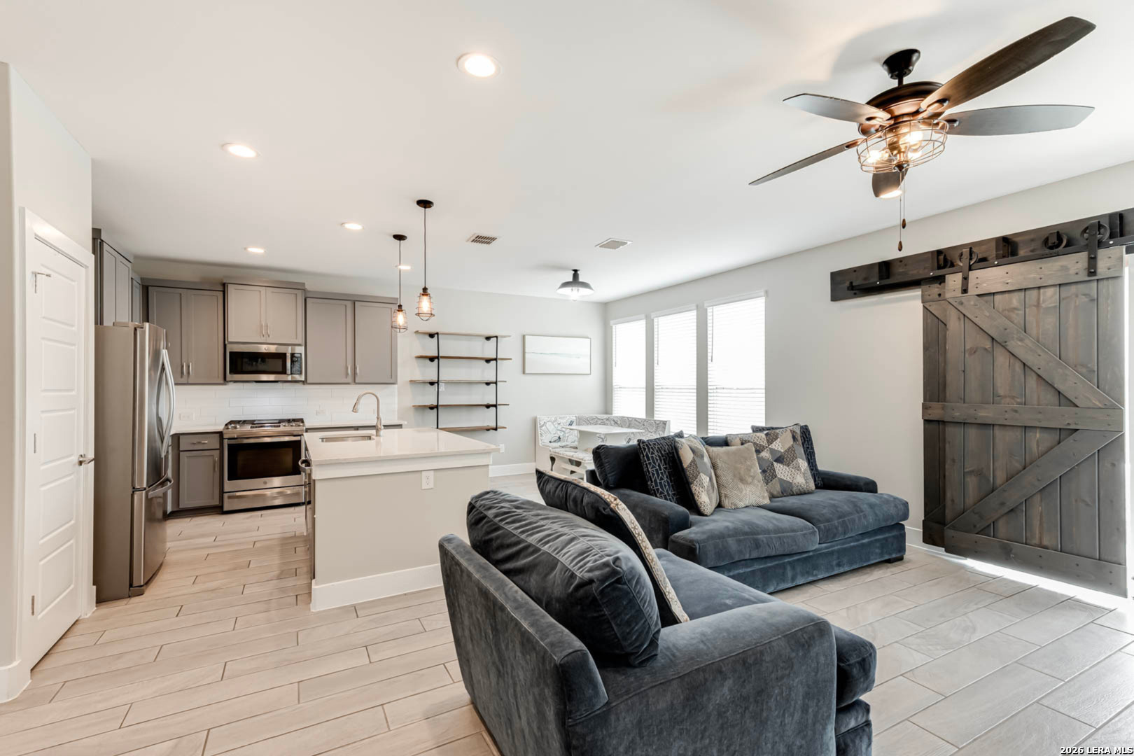 1426 E Sandalwood San Antonio TX 78209