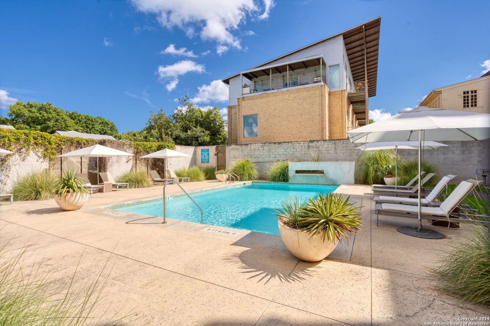 1115 S Alamo Street San Antonio TX 78204