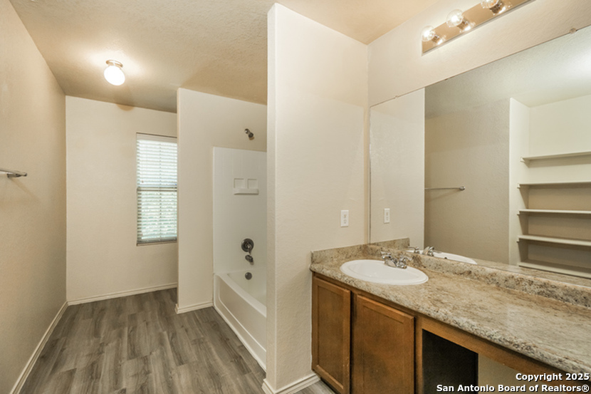 8938 Ashley Wilkes San Antonio TX 78221