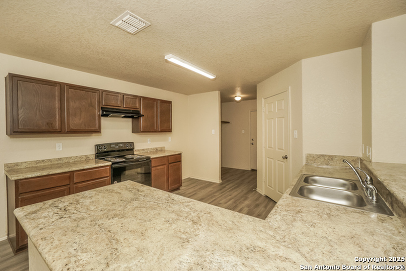 8938 Ashley Wilkes San Antonio TX 78221