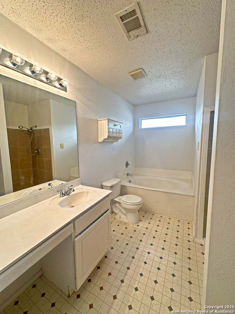 6154 Ashley Springs San Antonio TX 78244